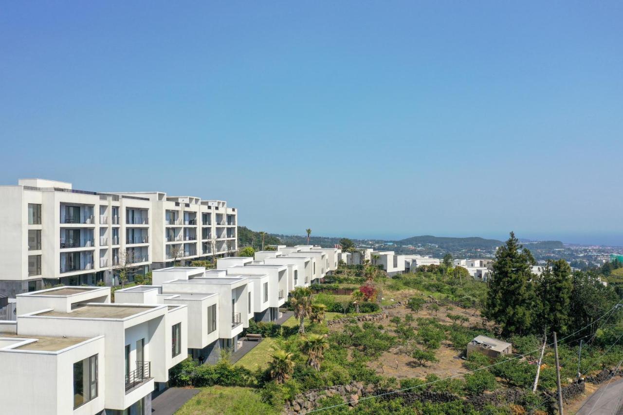 Velum Resort Seogwipo-stad Buitenkant foto