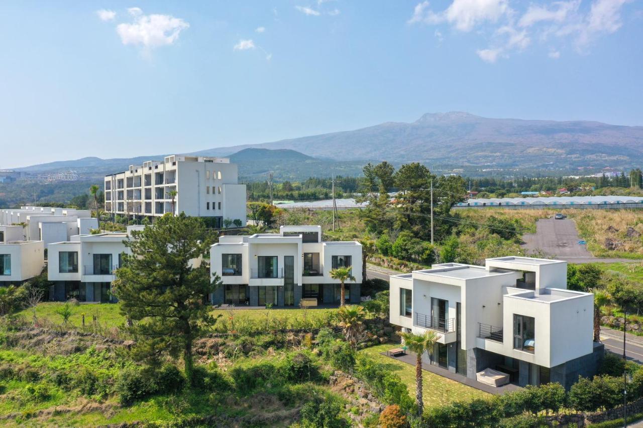 Velum Resort Seogwipo-stad Buitenkant foto